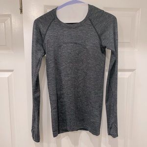 Lululemon Swiftly Tech long sleeve